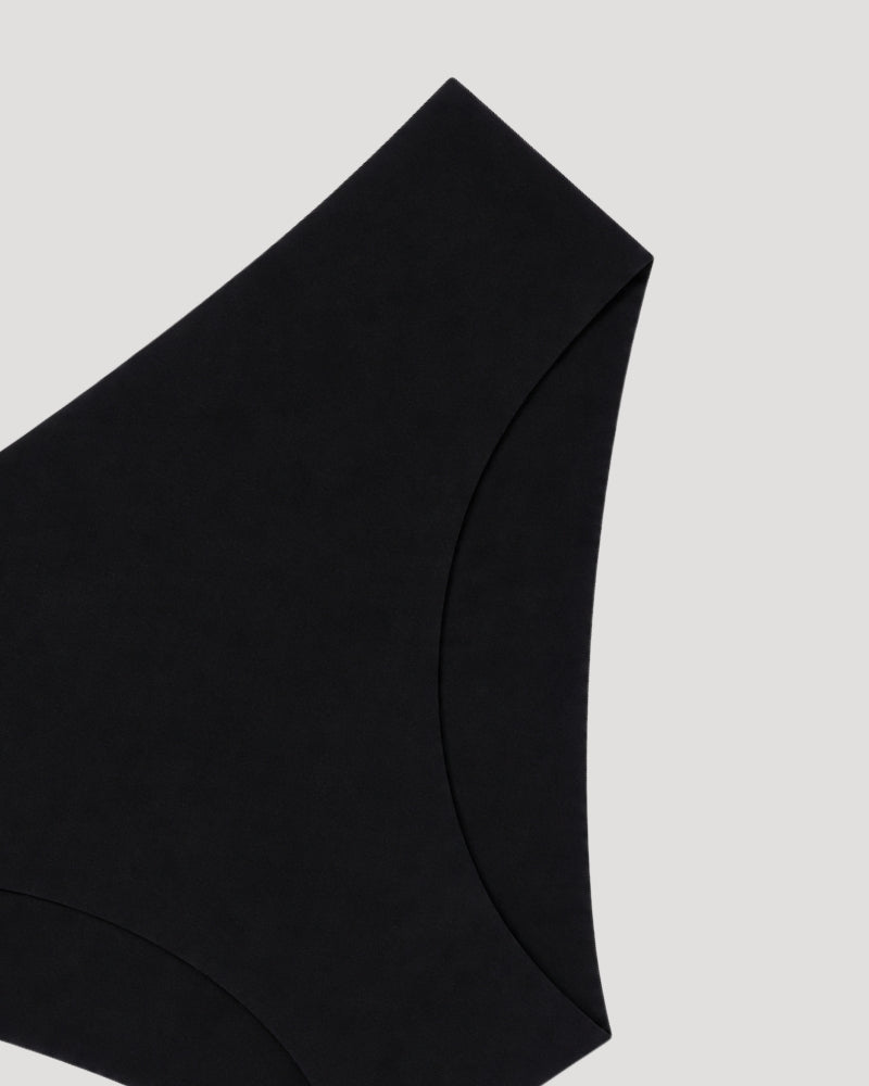 Black Seamless Comfort Bikini Panty