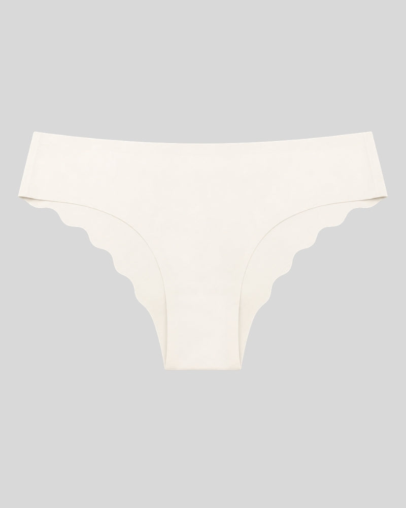 Ivory Scallop Seamless Bikini Panty