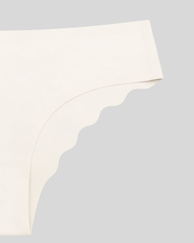 Ivory Scallop Seamless Bikini Panty