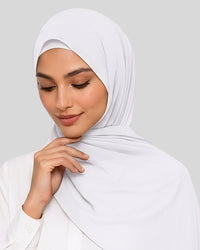 Pure Pearl Modest Chiffon Hijab with Built-in Magnets