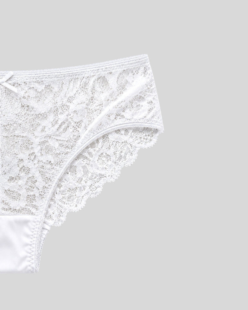 Pure Elegance Lace Bikini Panty