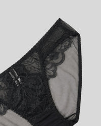 Noir Allure
